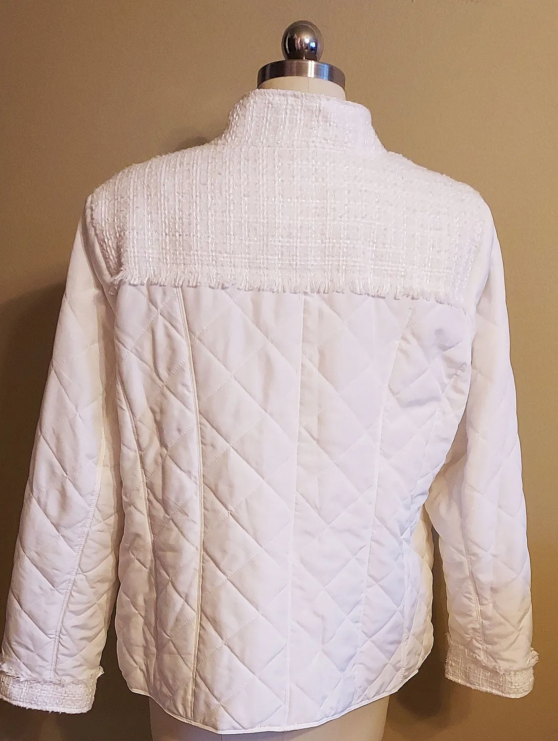 *  NEW W TAG -CHICO'S QUILTED PUFF TWEED JACKET OUTERWEAR ECRU OFF WHITE SIZE 2