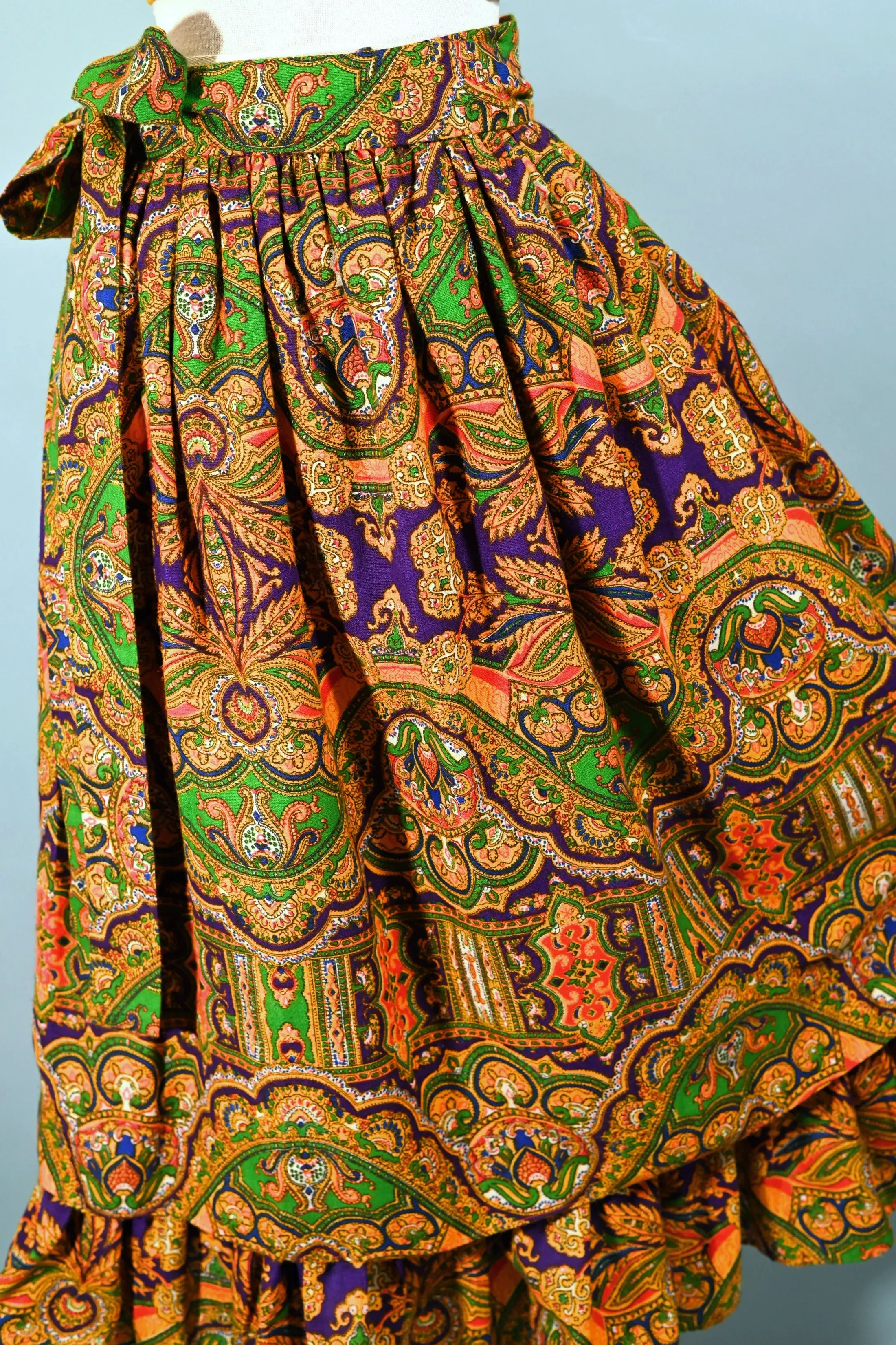 70s Gypsy Ruffle Skirt, Bohemian Paisley Print by Ellen Tracy 5/S