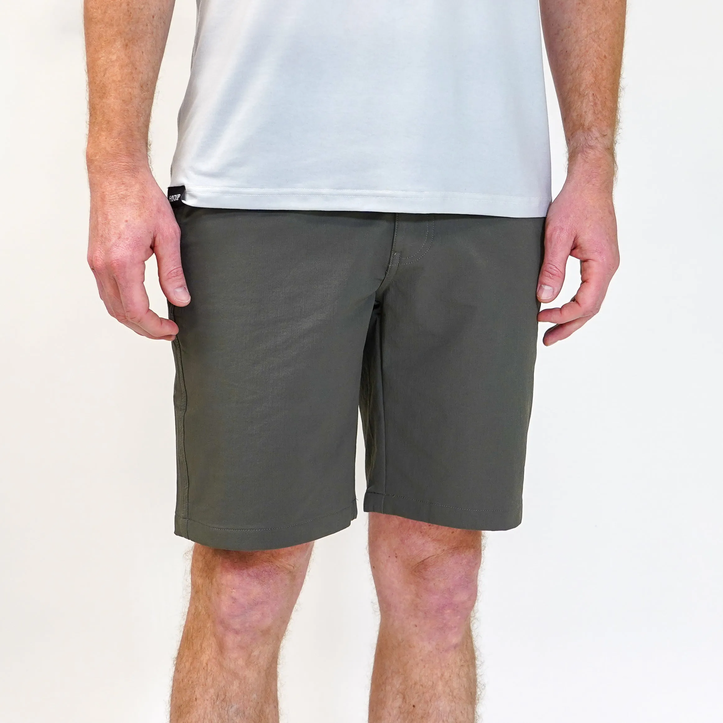 A.T. Plus Short - Fossil Grey