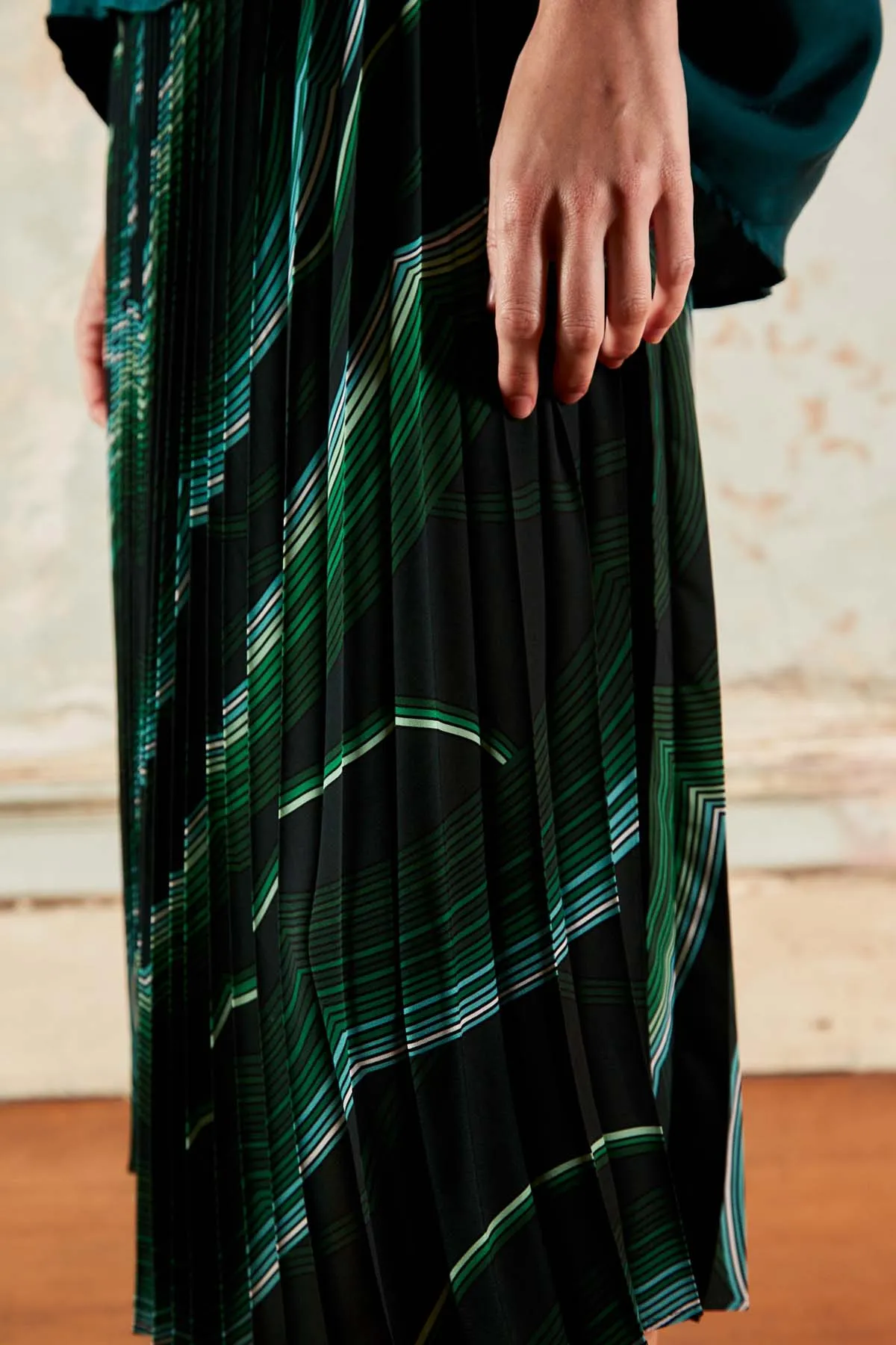 Aurora Pleated Skirt Green