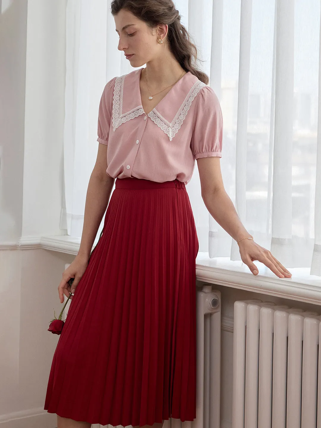 Daleyza Vintage Pleated Red Skirt