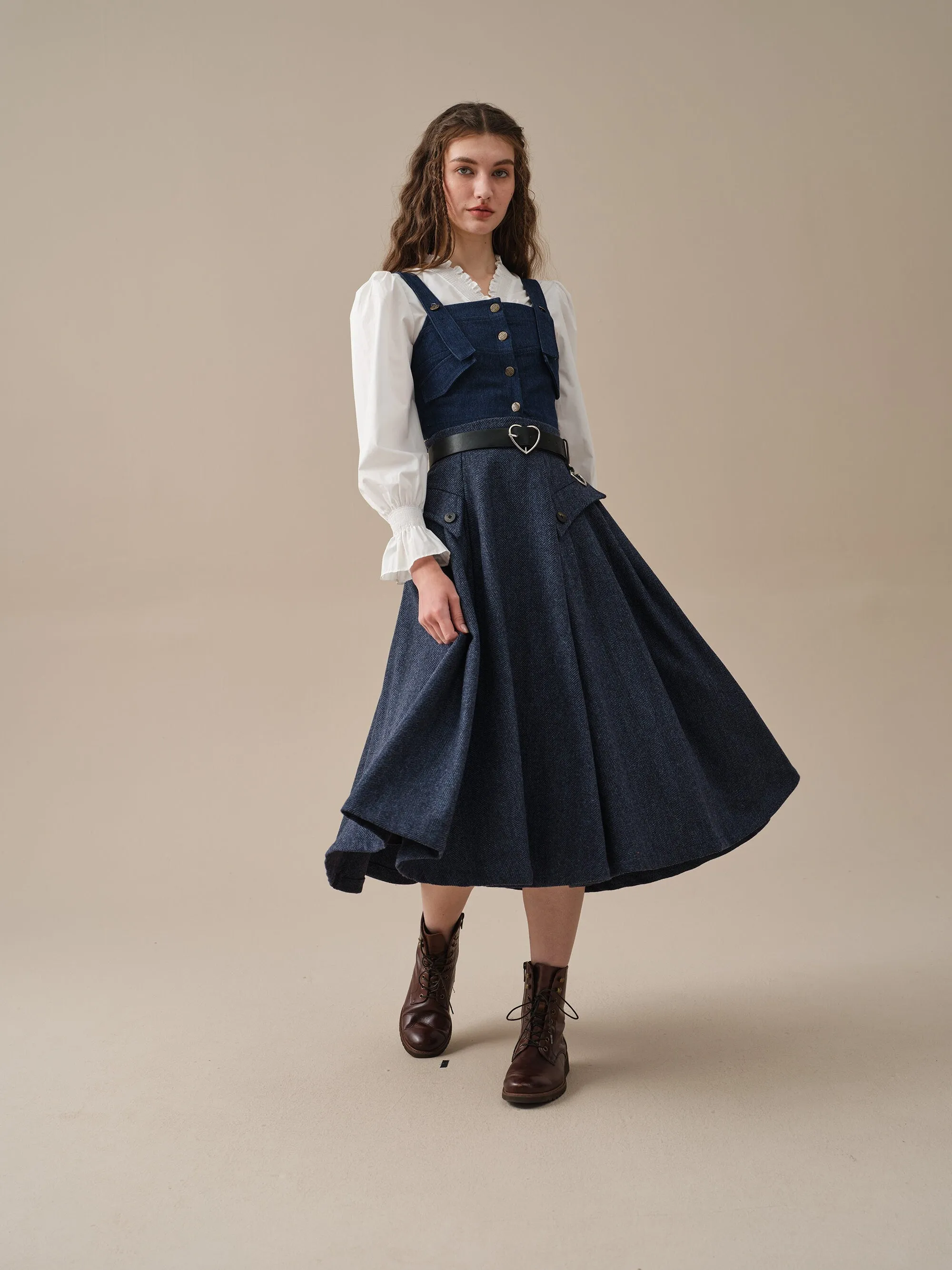 Darcy 23 | flared wool skirt