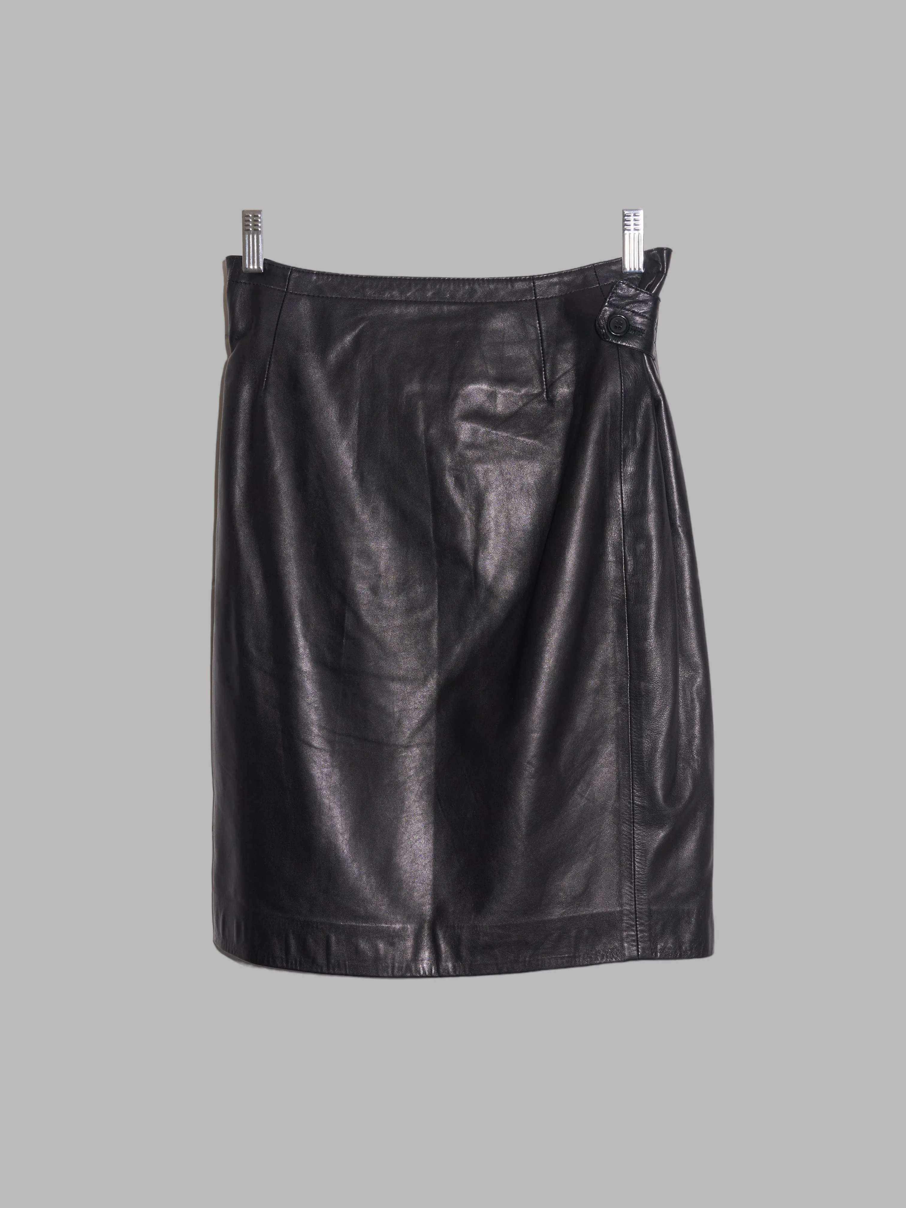 Dirk Bikkembergs 1990s 2000s black leather wrap skirt - size 42