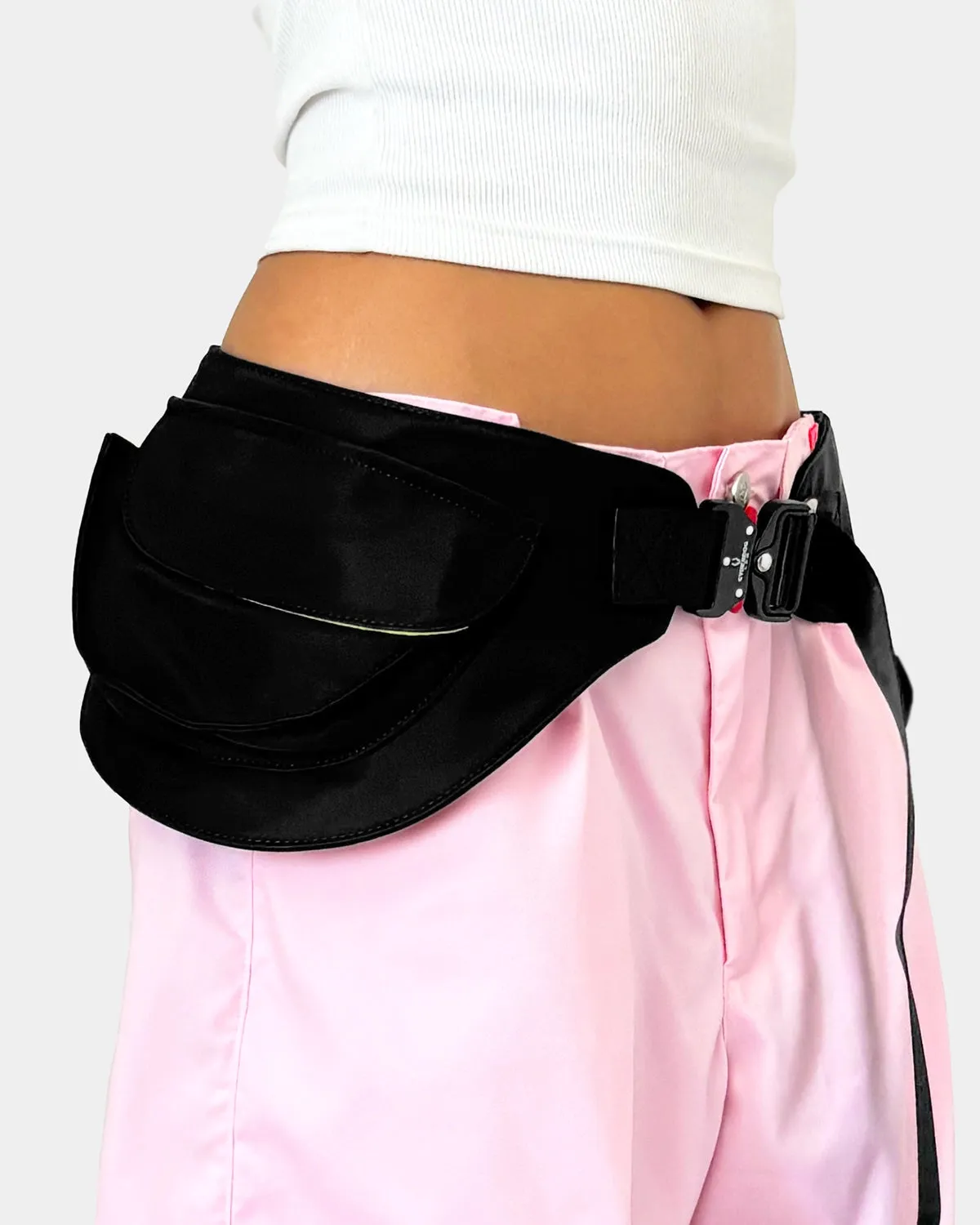 HIP POUCH