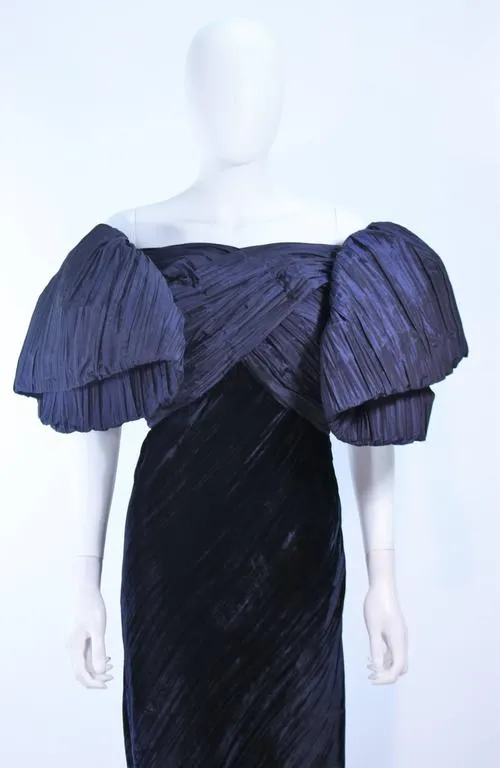 JACQUELINE DE RIBES Navy Velvet Gown Size 6-8