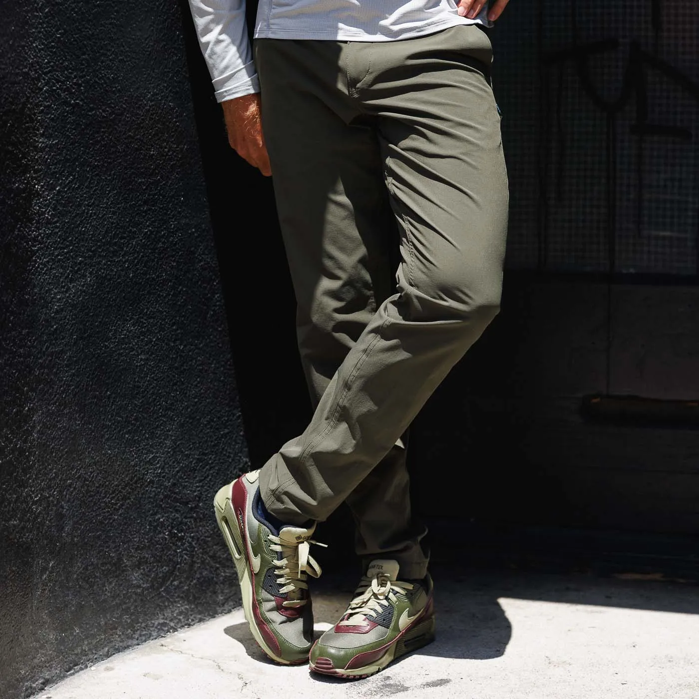 Men's Lightweight Mission Pants - Olive