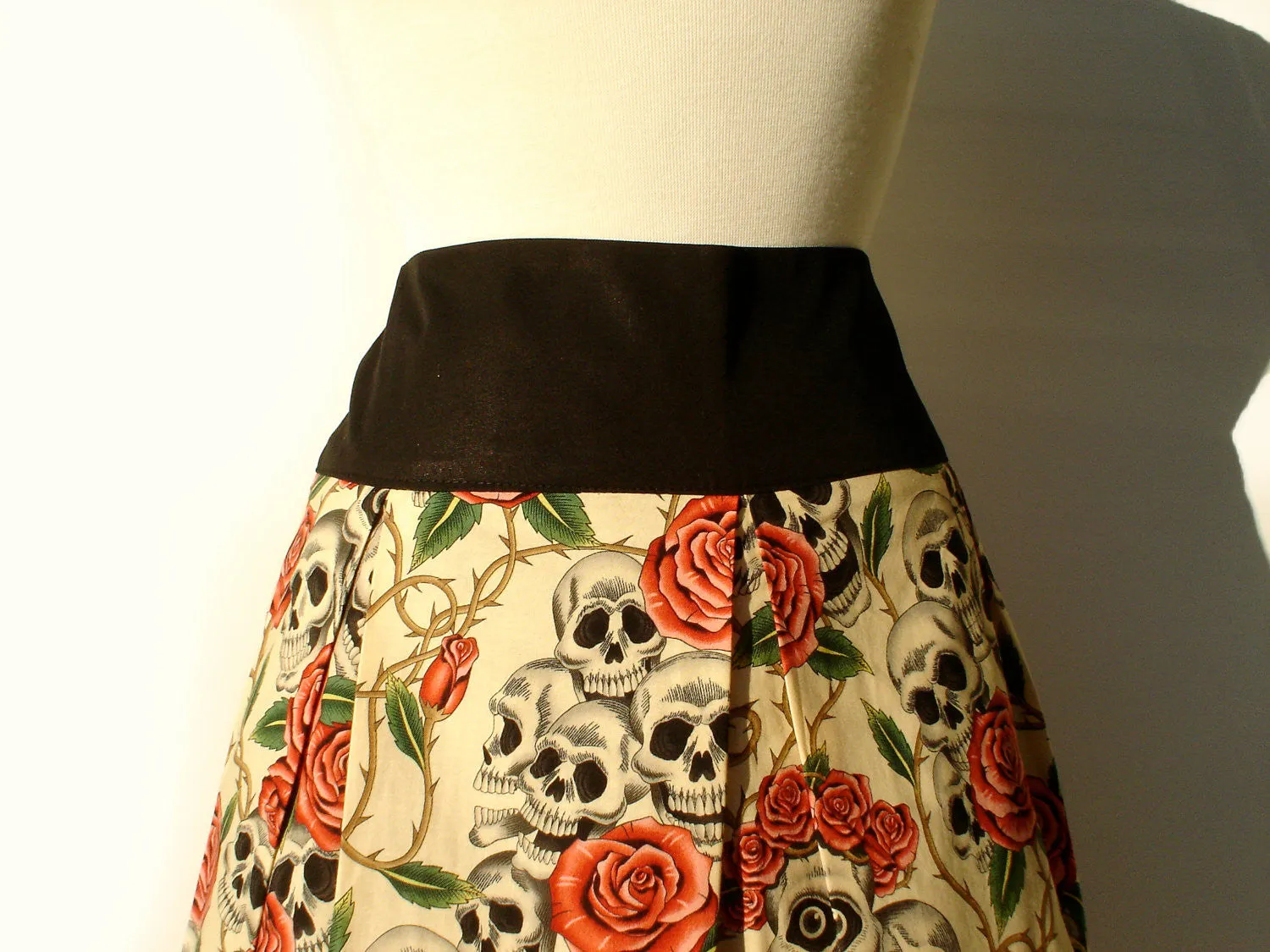 Pinup Skulls and Roses Tattoo Skirt(pink roses) #S-RS731