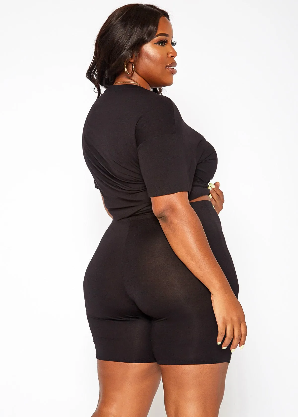 Plus Size Basic Half Leggings