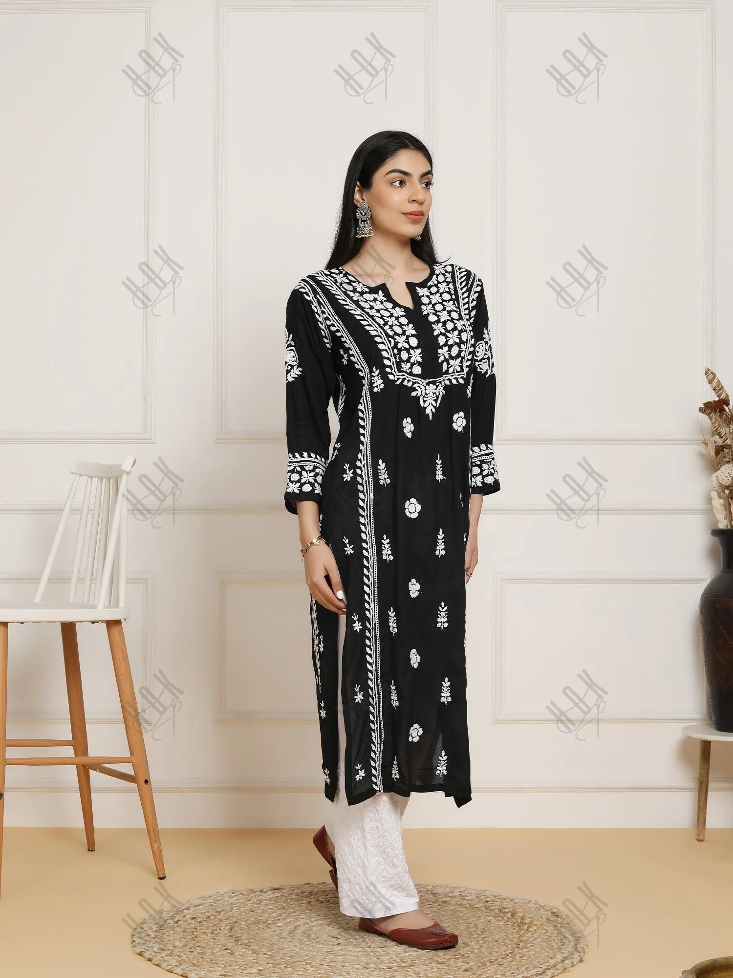 Saba Chikankari kurta in modal cotton - Black