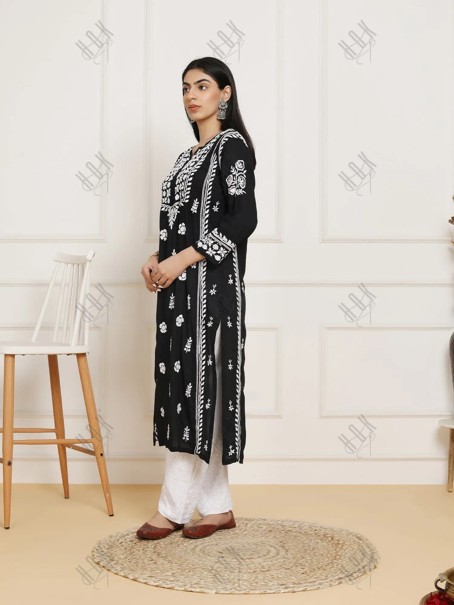 Saba Chikankari kurta in modal cotton - Black