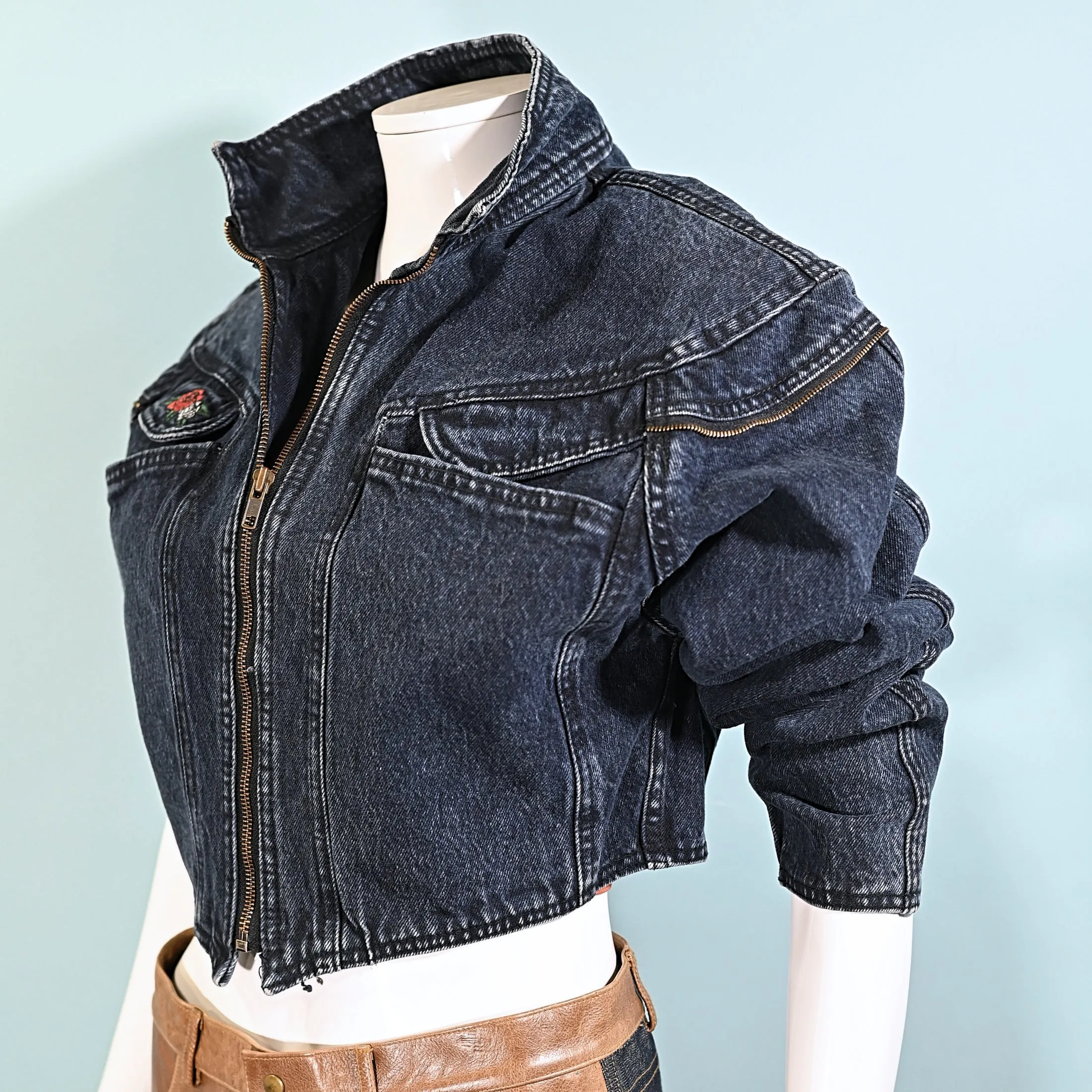 SOLD Edwin Vintage 80s Cropped Indigo Denim Jacket Rose Applique S