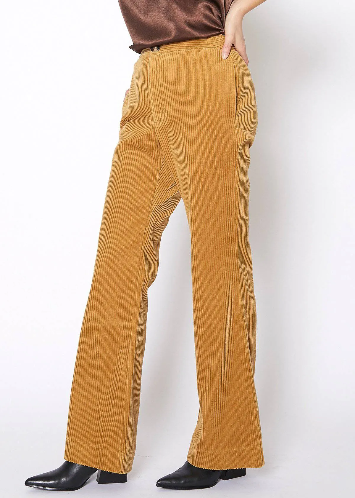 Women's Corduroy Wide Leg High Waist Pants in Dijon