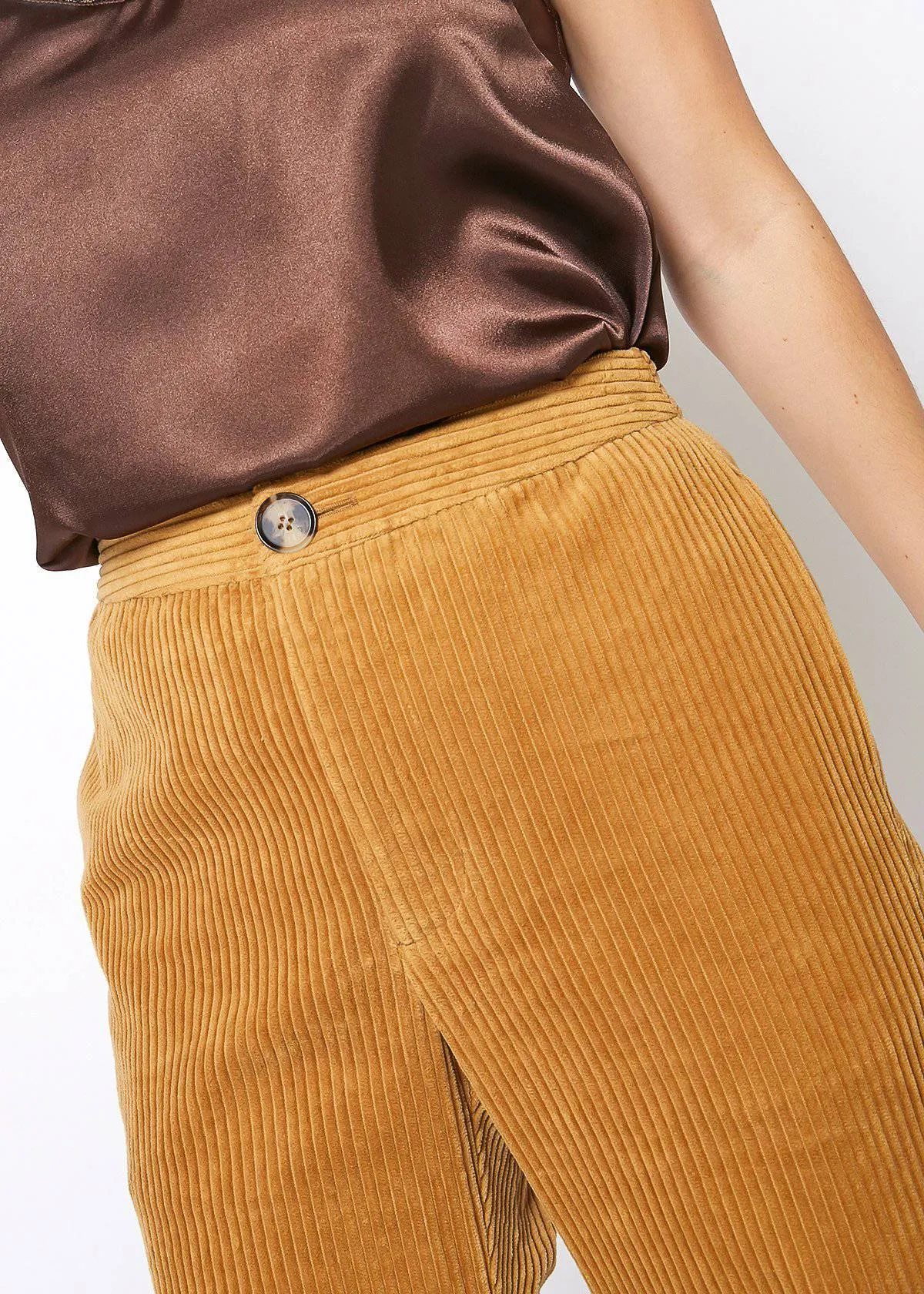 Women's Corduroy Wide Leg High Waist Pants in Dijon