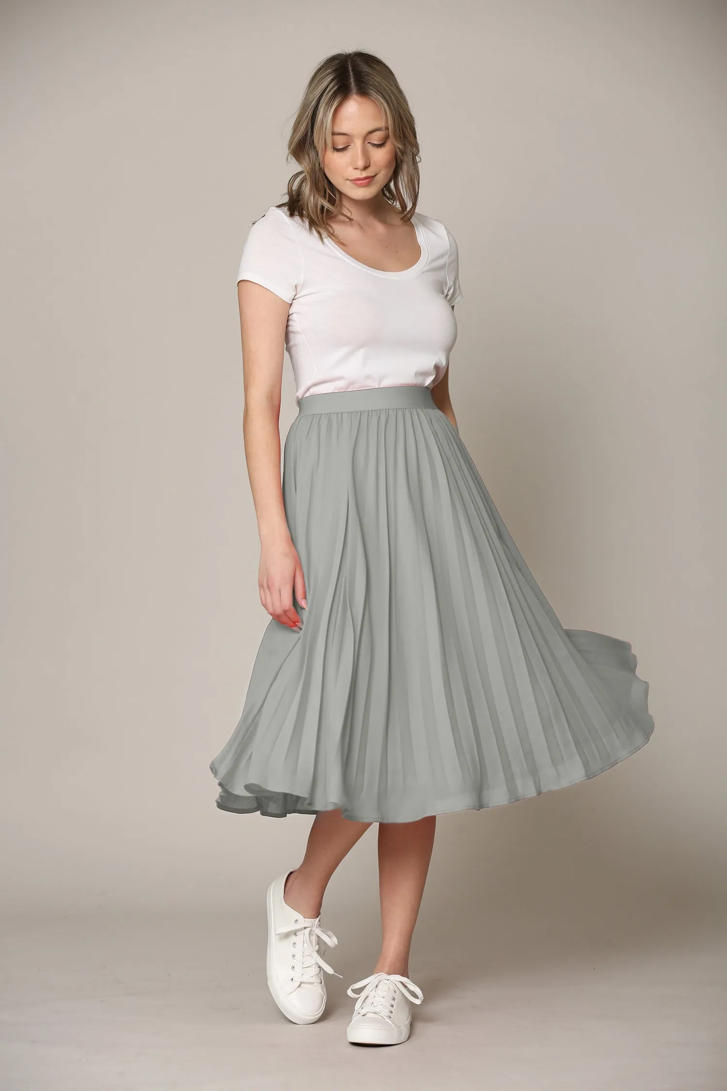 Women's Pleated Swing A-Line Midi Skirt